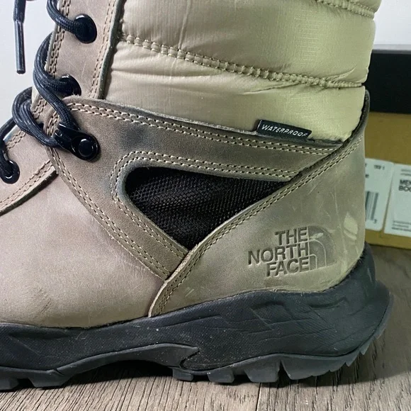 The North Face Men’s 9 Thermoball Zip Up Taupe Lace-Up Insulated Boots - Picture 8 of 14